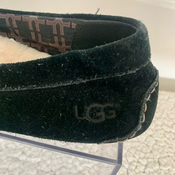 UGG Moccasin “Lizzy” Black Suede Women's Lambs Fur Size 8 - Picture 9 of 9